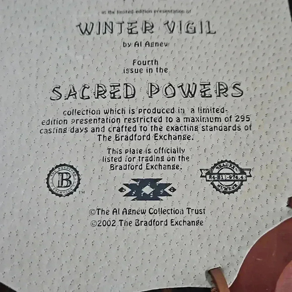 Winter vigil  wolves by the Bradford exchange Plate - Picture 15 of 15